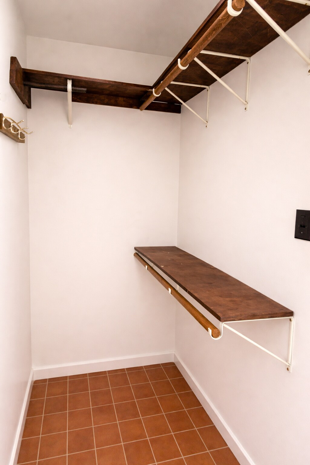 Building Photo - 166 5th Ave