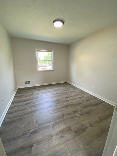 Building Photo - 3914 Baymeadow Dr