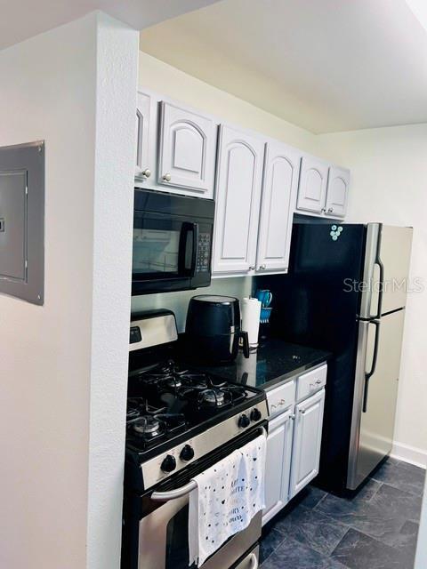 Building Photo - 2007 Dixie Belle Dr