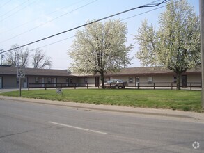 Building Photo - 1718 Apartments