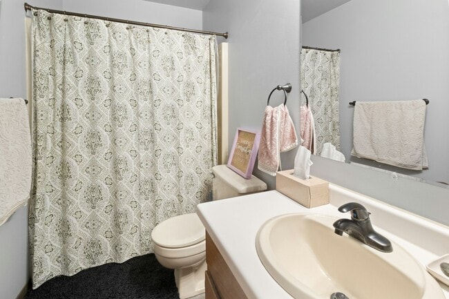 Building Photo - 271 Shannon Ct