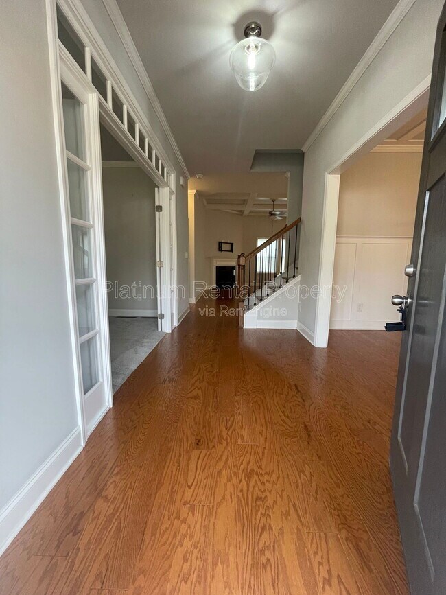 Building Photo - 8225 Crooked Crk Dr