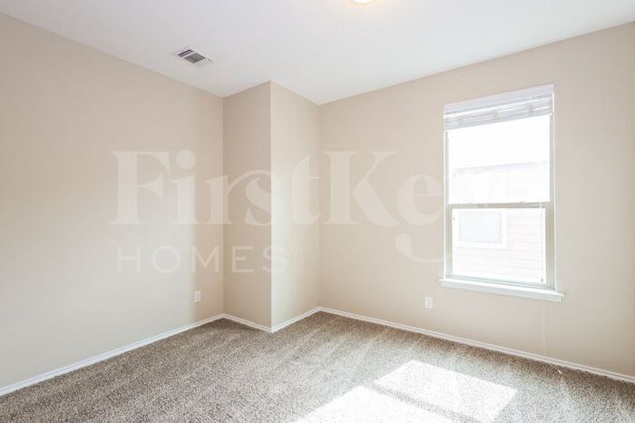 Building Photo - 9958 Balboa Island