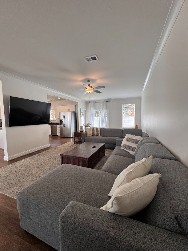 Building Photo - Ask us how to get FREE RENT!