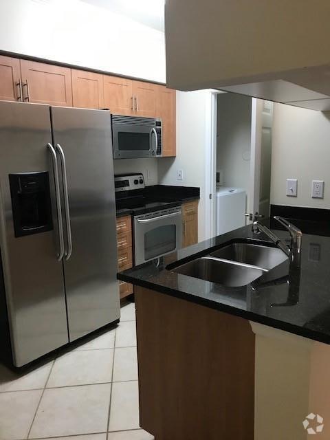 Building Photo - 6410 Emerald Dunes Dr