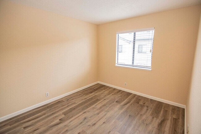 Building Photo - 1222 Coyote Creek Ct