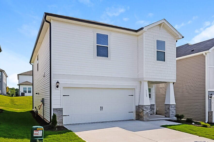 Building Photo - 1117 Orch Strm Dr