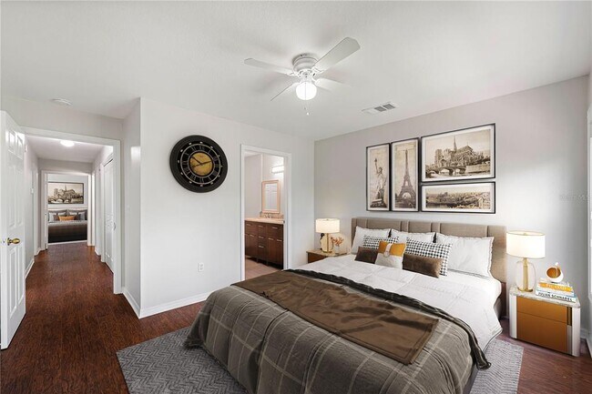 Building Photo - 9412 Lake Chase Island Way