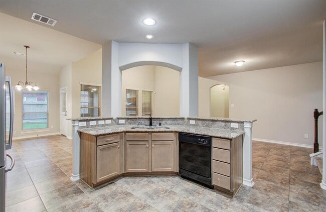 Building Photo - 3511 Christopher Dr