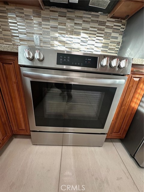 Building Photo - 663 Ivy St