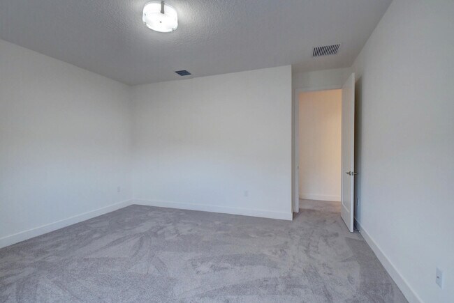 Building Photo - 9632 Highland Pointe Pass