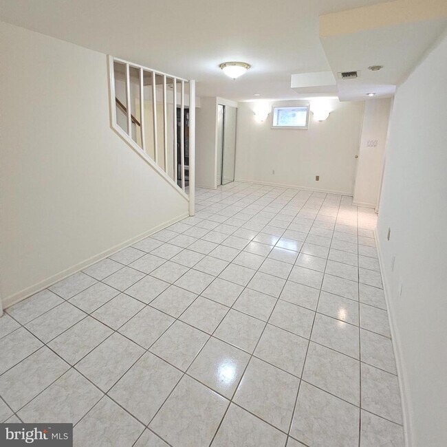 Building Photo - 7304 Camp Alger Ave