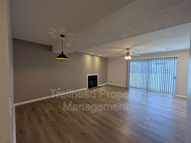 Building Photo - 3632 Wyoming St