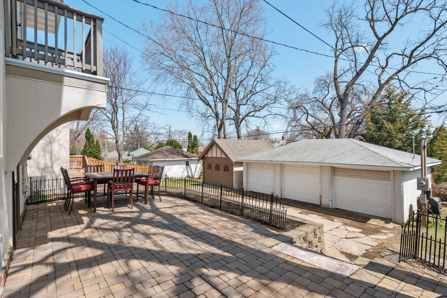 Backyard patio, great for entertaining. - 4445 Colfax Avenue South