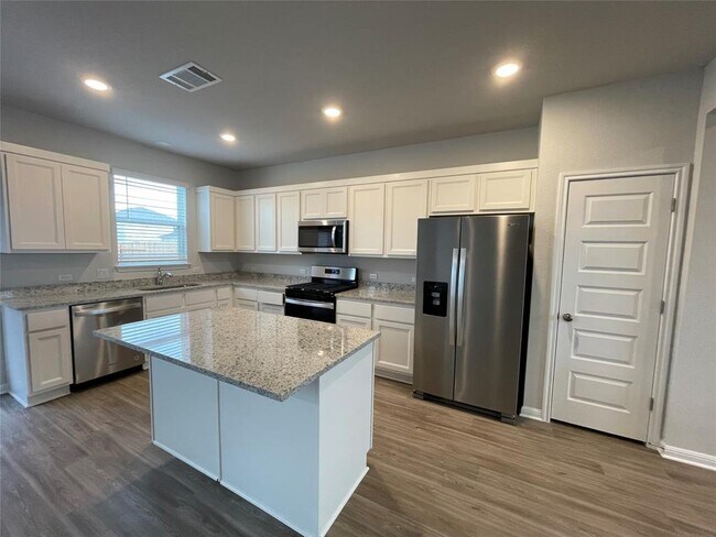 Building Photo - 2406 Amara Levi Ln