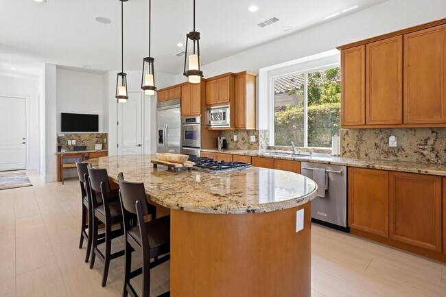 Building Photo - 51493 Marbella Ct