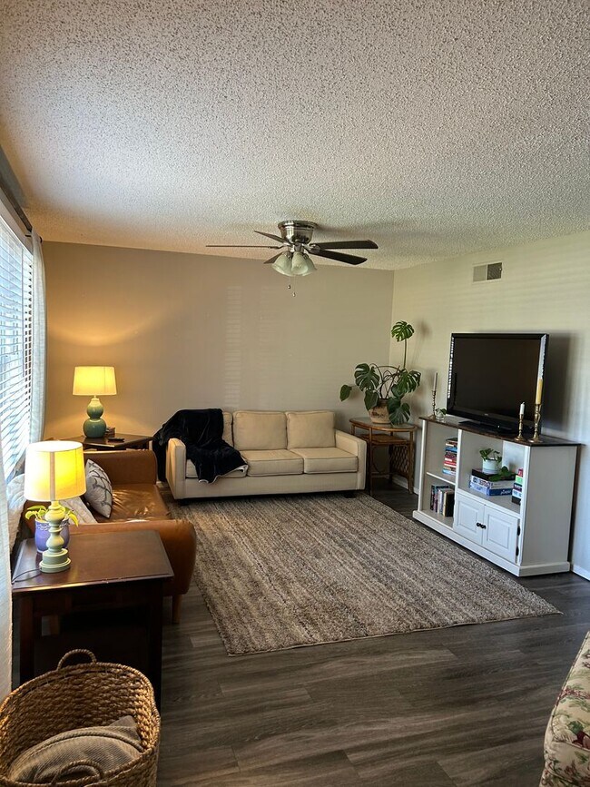 Building Photo - PRE LEASE NOW FOR August 1st!