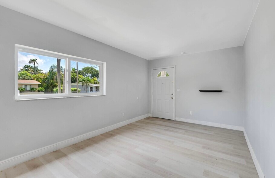 Building Photo - 9710 SW 161st St