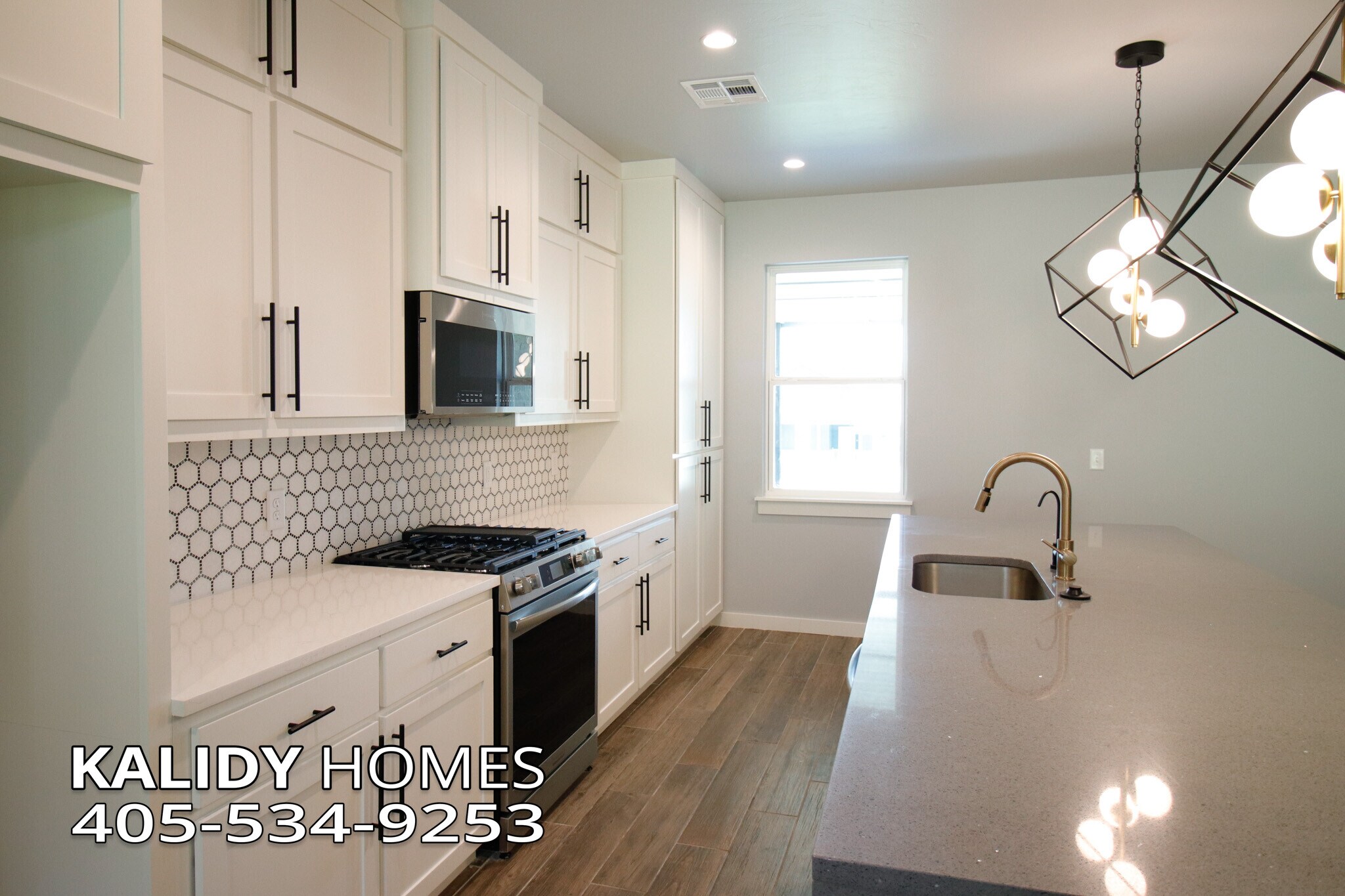 Building Photo - 1755 Kalidy Dr