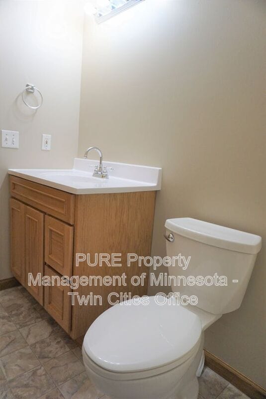 Building Photo - 14748 Fluorine St NW