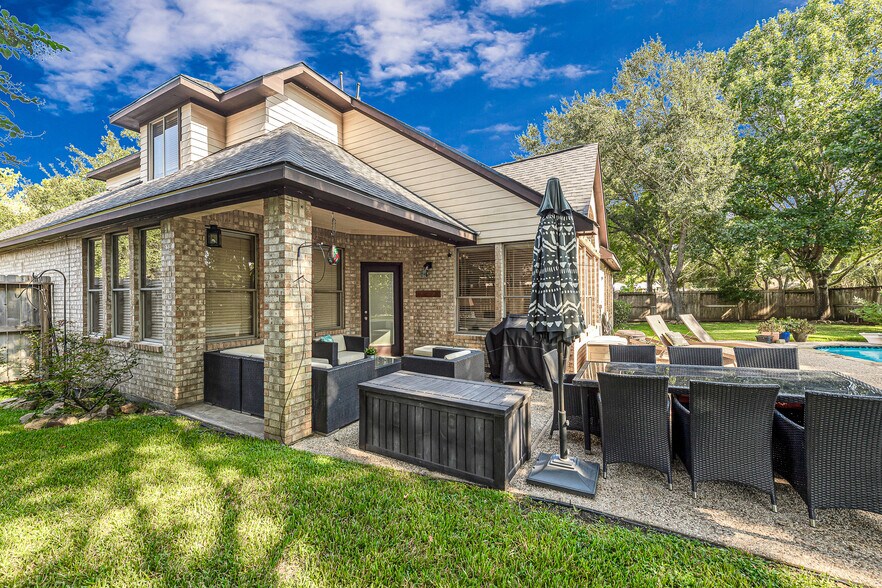 Building Photo - 3719 Kingsburg Ct