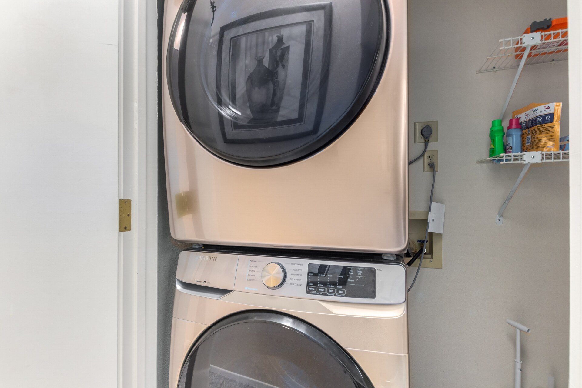 Building Photo - 25609 N Forest Rd