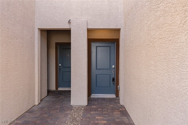 Building Photo - 2532 Vittora Pointe St