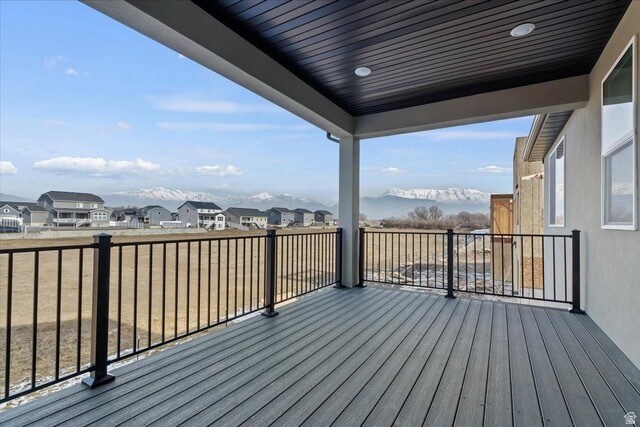Building Photo - 1538 E Livi Ln