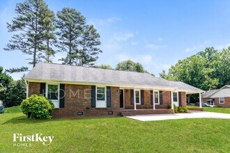 Building Photo - 524 Jasin Dr