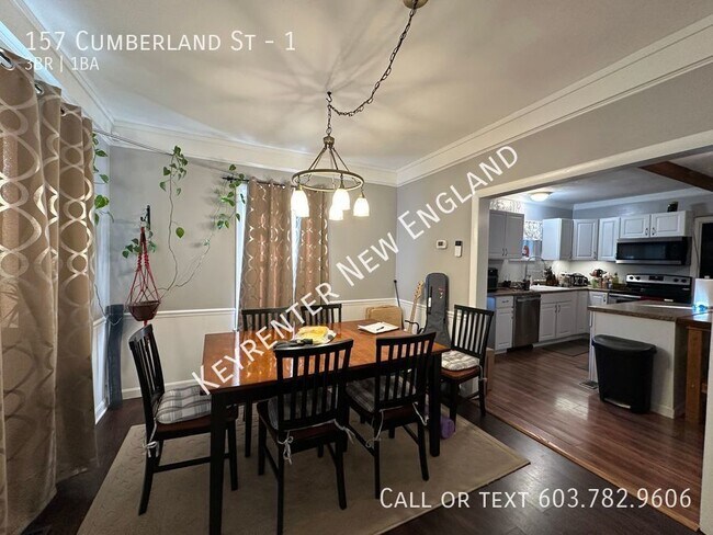 Building Photo - 157 Cumberland St