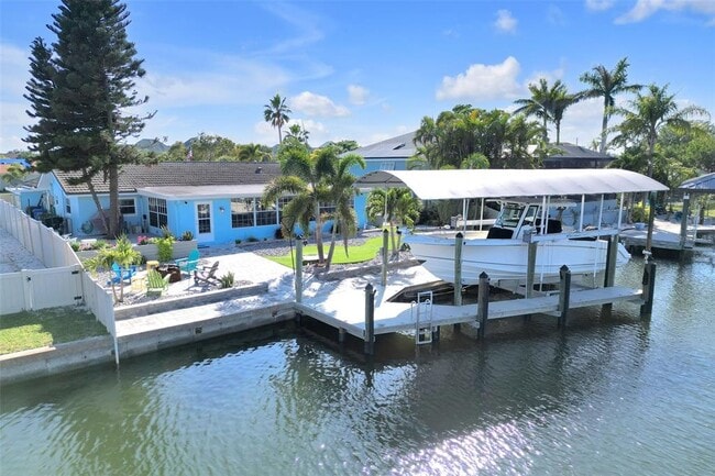 Building Photo - 1015 Spindle Palm Way