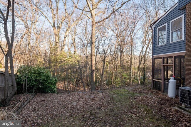 Building Photo - 770 Trenton Ave