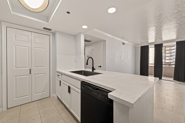 Building Photo - 3525 Sage Rd