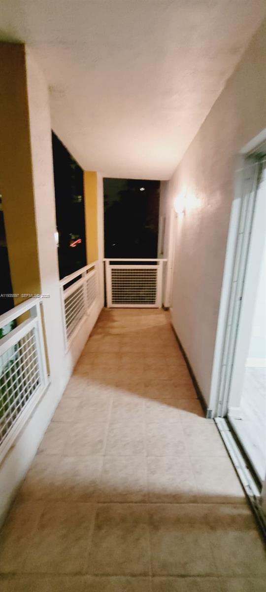 Building Photo - 471 NE 25th St