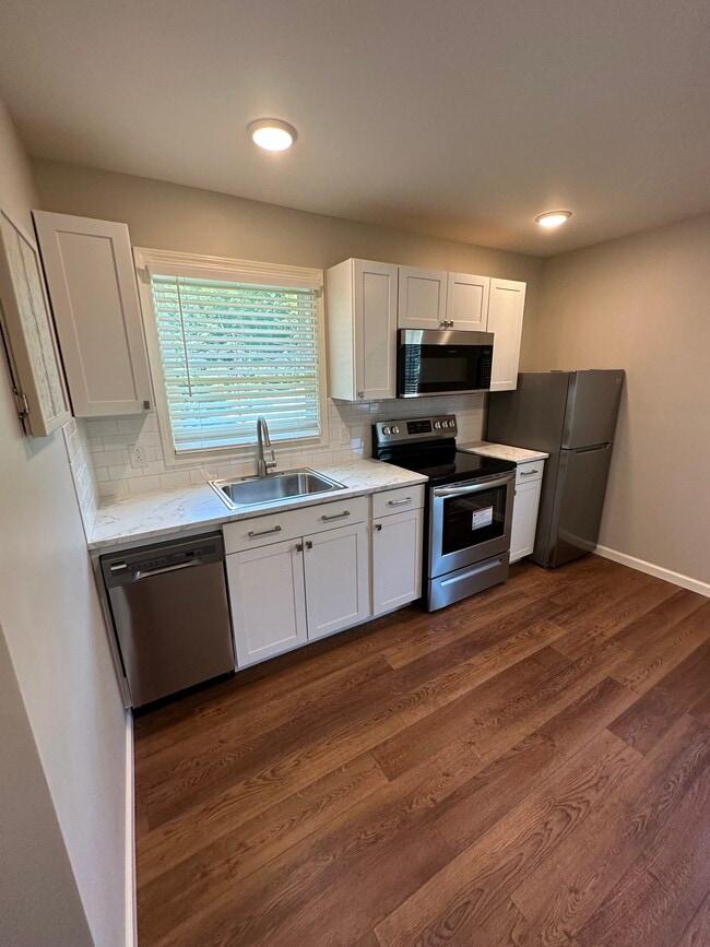 Building Photo - Jefferson