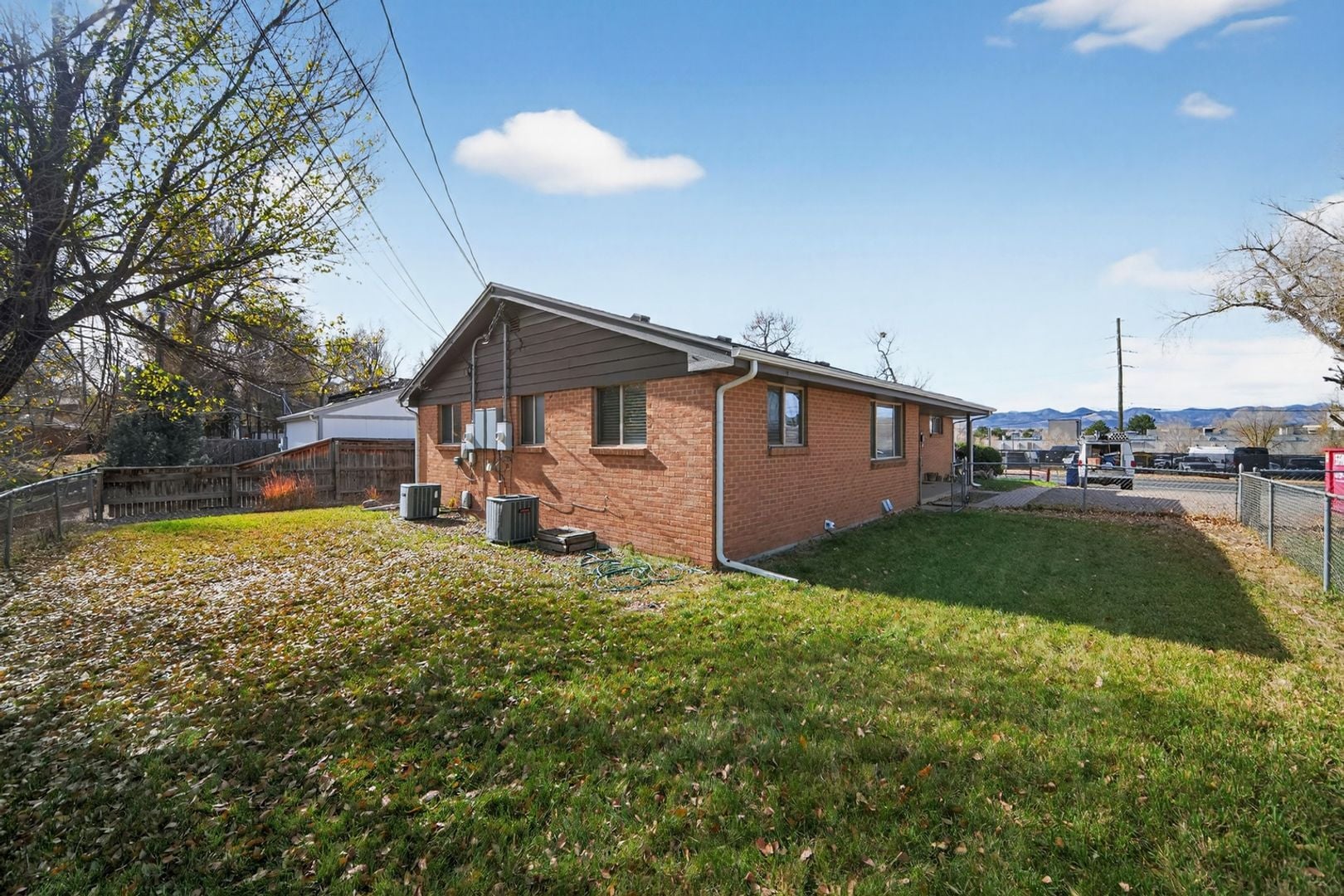 Building Photo - 6014 S Prince St