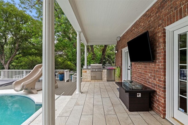 Building Photo - 2922 Thousand Oaks Dr