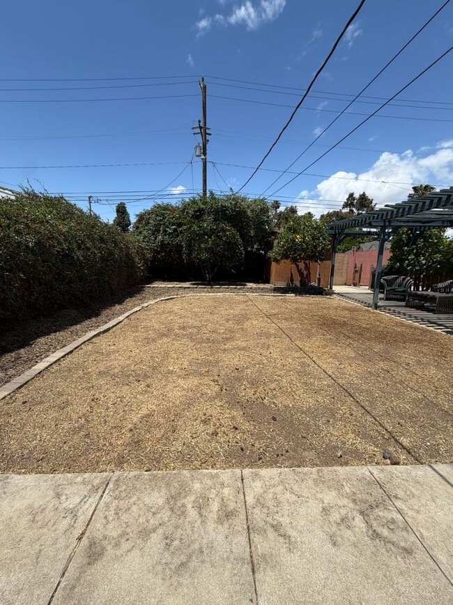 Building Photo - Charming South Gardena Home with Updates and Spacious Outdoor Living