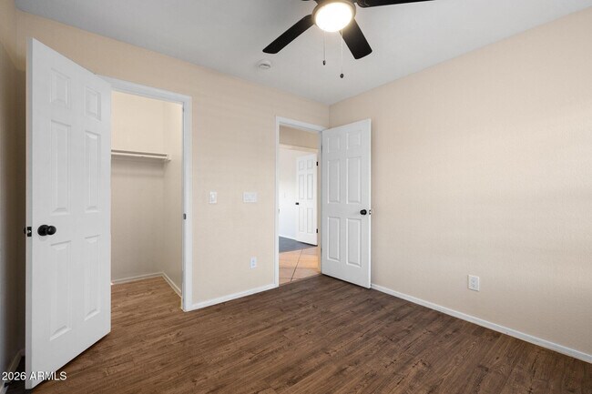 Building Photo - 4230 E Saltsage Dr