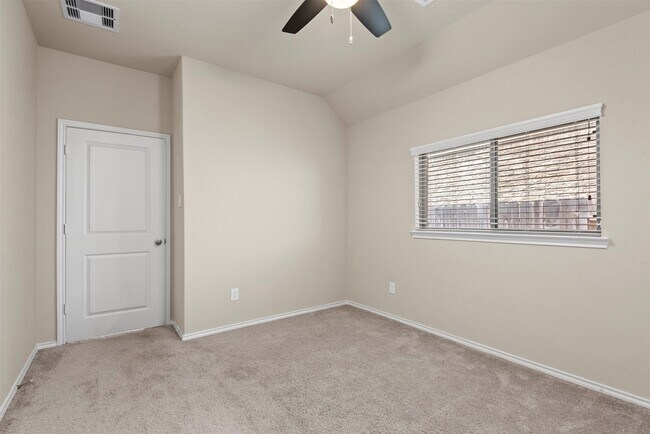 Building Photo - 25318 Pirates One Dr