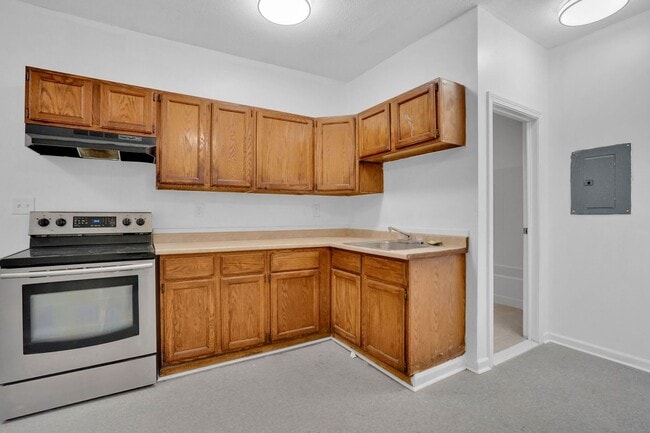 Building Photo - 296 Hancock St