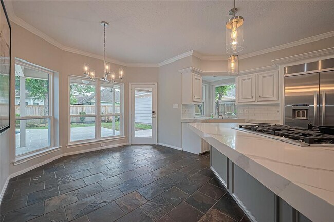 Building Photo - 6018 Rapid Creek Ct