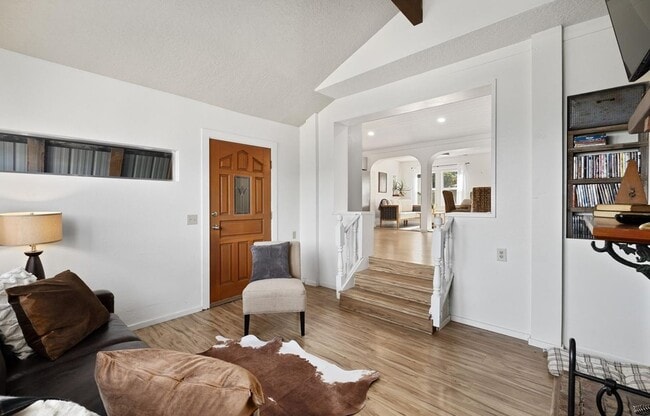 Building Photo - Spectacular Views Close to I-90!