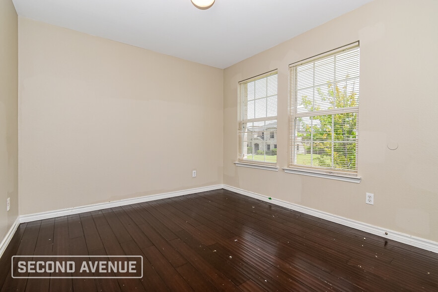 Building Photo - 3013 Timber Ridge Ln