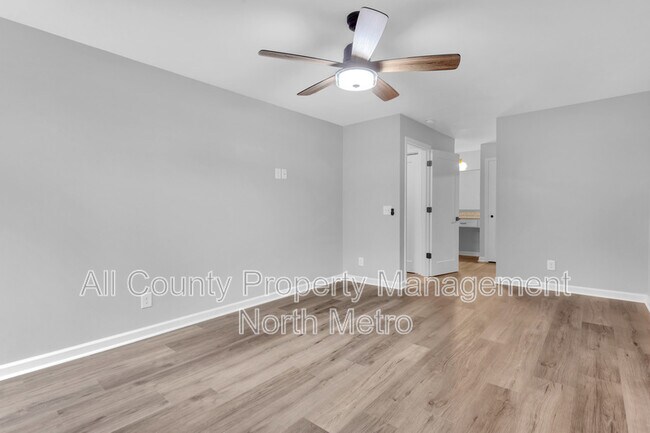 Building Photo - 1006 Canyon Point Cir