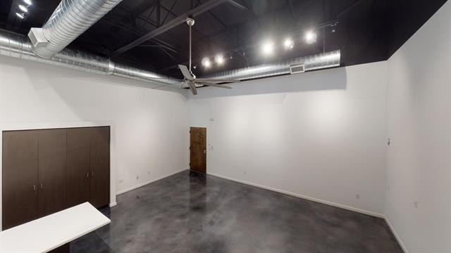 Building Photo - 3111 Canton St