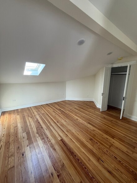 Building Photo - 401 Fairfield Ave