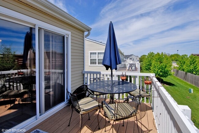 Building Photo - 1414 Westhampton Dr
