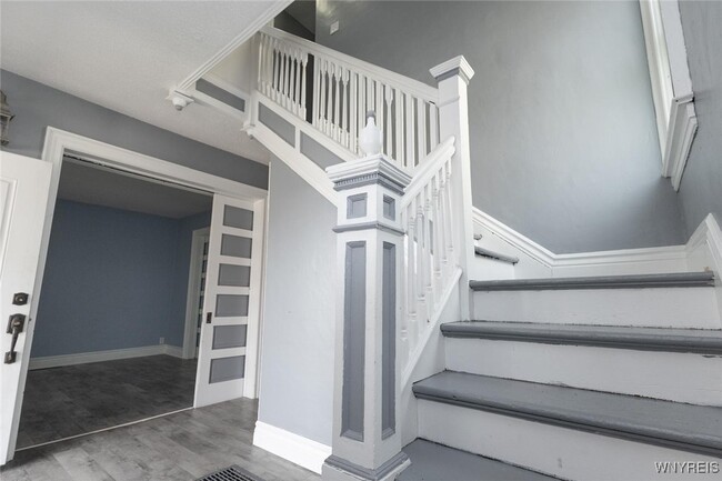 Building Photo - 1636 8th St