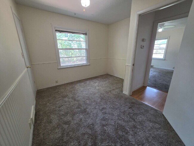 Building Photo - 2 Bedroom, 1 Bathroom West Hill Home with Fenced Yard, Garage, & Bonus Living Space